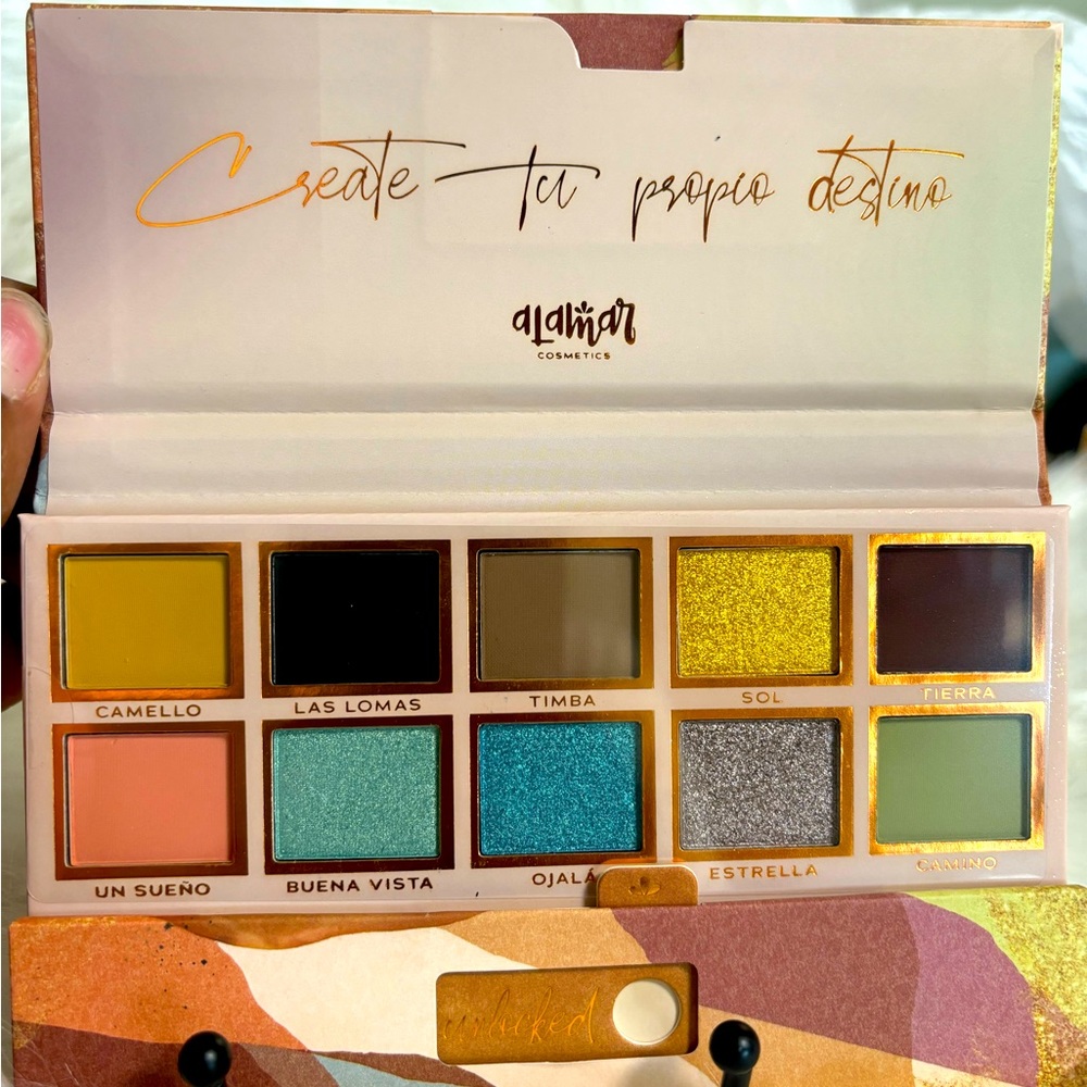 New In Box Destini Eyeshadow Palette